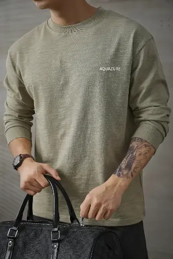 Snug Fit Winter Tee - Ideal for Layering 